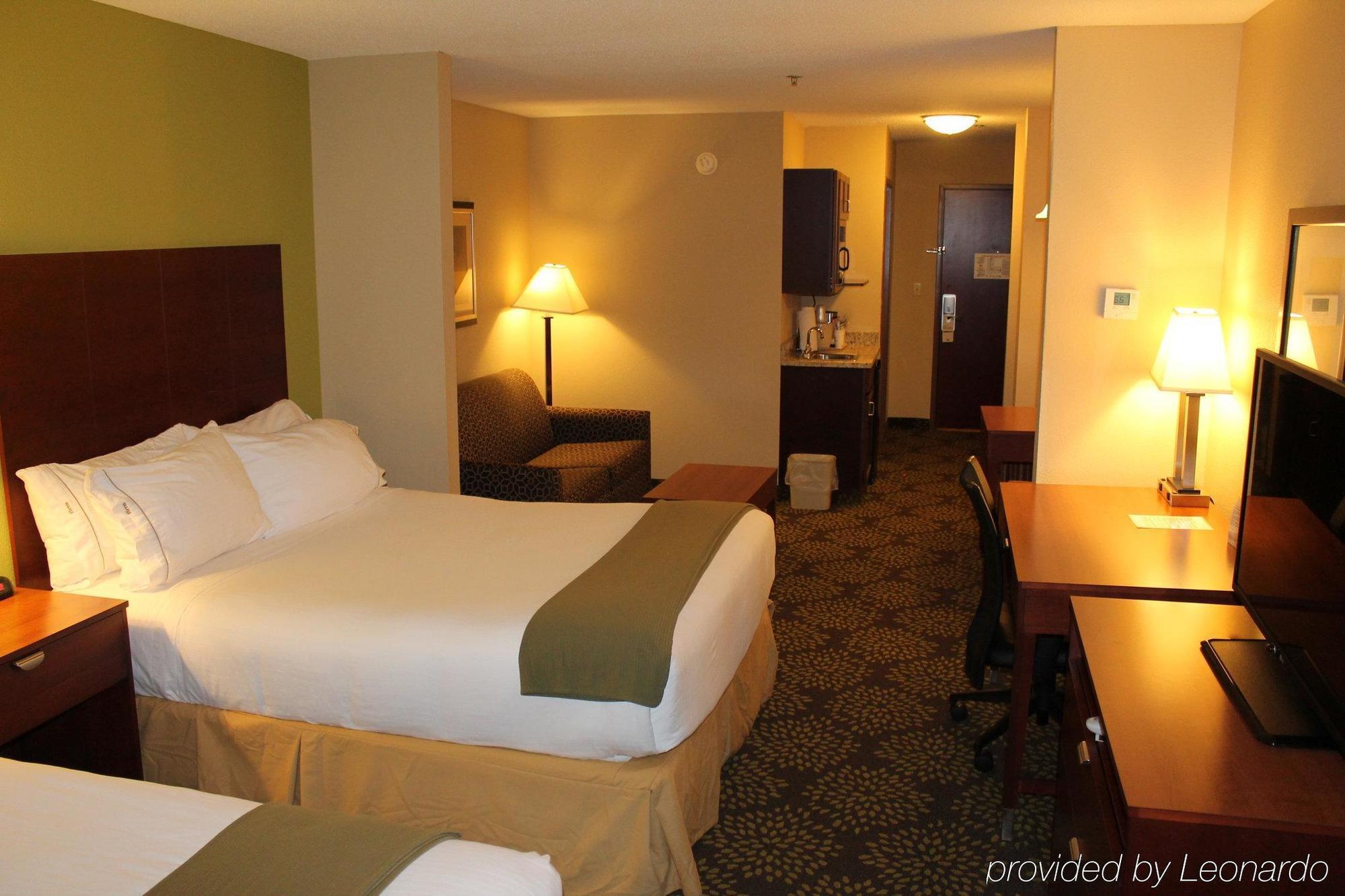 Holiday Inn Express Hotel & Suites Starkville, An Ihg Hotel Eksteriør billede